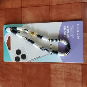 Moxyo Phone Charm